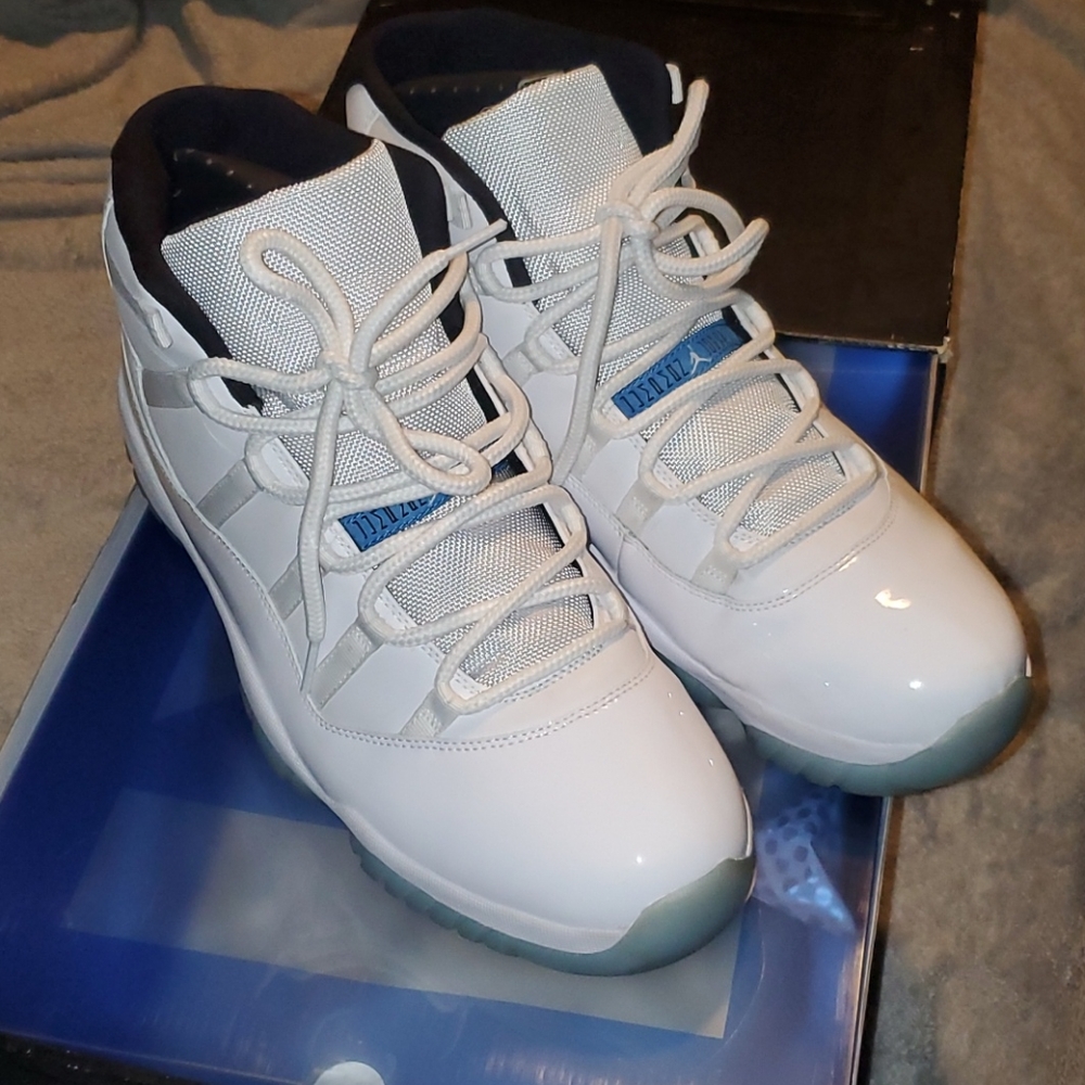Retro 11s